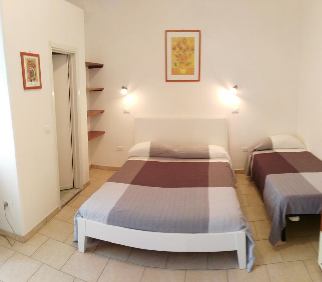 Residence Hotel Vittoria ティレニア エクステリア 写真